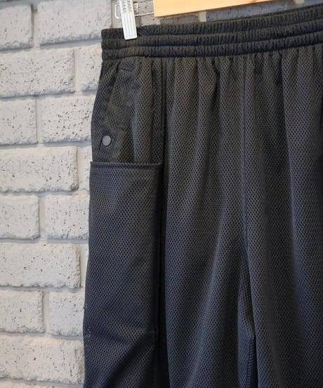 〈SOUTH2 WEST8〉String C.S. Short - Knit Mesh / Green, Black