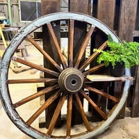 エクステリアホイール　オブジェ　プランターラック