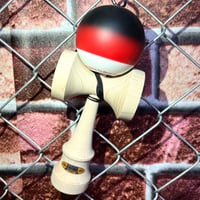 ゆーだまモデル　リシェイプ5(黒・赤・白) ゆーだまモデル リシェイプ5（黒・青・白） | Kendama Shop Y