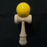 大空リシェイプ3 ゆーだまモデル 黒黄白 ゆーだまモデル リシェイプ5 （黒・黄・白） | Kendama Shop Y