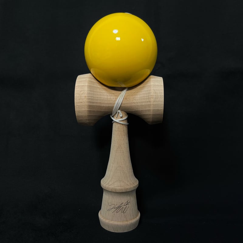 競技用けん玉 大空 黄色 ゆーだまのサイン入り | Kendama Shop Y