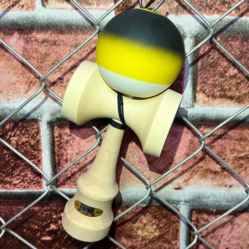 ゆーだまモデル リシェイプ5 （黒・黄・白） | Kendama Shop Y