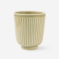 波佐見焼　湯呑　筋彫内花　緑　満水容量280ml