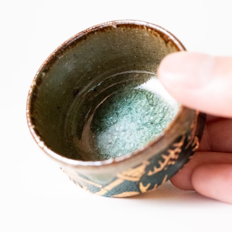 03 歌舞器-ぐい呑-赤土-八
