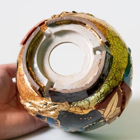 07 歌舞器-絶景鉢-黒土- 松竹梅図 赤青