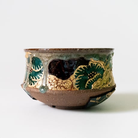 06 歌舞器-絶景鉢-赤土- 松竹梅図 緑