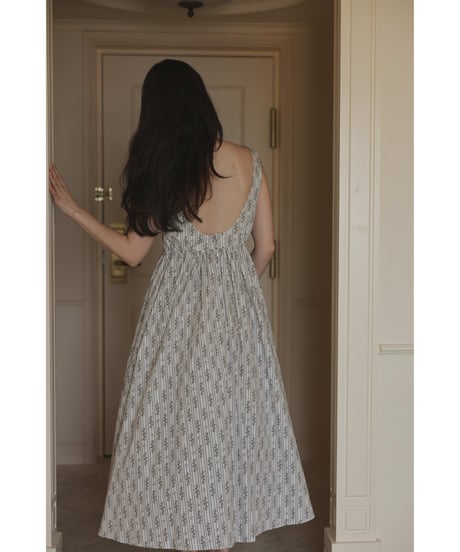 Ivy Volume Dress