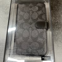 COACH コーチ iPhone 14 / iPhone 13 Coach Folio Case - Signature C Black CIPH-116-SCBLK