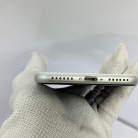 【中古C】iPhone SE2 64GB　SIMフリー　ホワイト