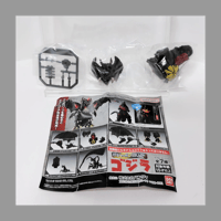 BANDAI（バンダイ） ゴジラ ガシャポンHGX 03 92式メーサー戦車＆デストロイア(頭部＆上半身) フィギュア