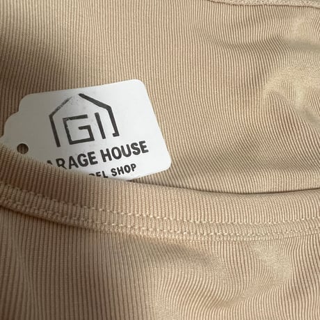 【新品】レディース 万能ベーシック✨ 無地 リブ編み タンクトップ ノースリーブ 定番