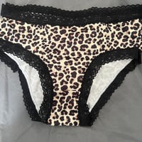 【新品】レディース セクシー ✨ ヒョウ柄 レーストリム パンティ ローライズ ギャル Y2K