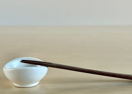 インフィニティ　箸置き　ホワイト