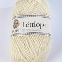 Léttlopi_0051_White_白くま (サンプル）