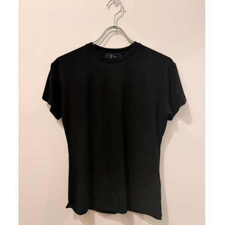 ROI HALF-SLEEVE T-SHIRT