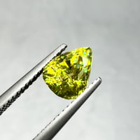 スフェーン　2.08ct　RS-75　動画あり