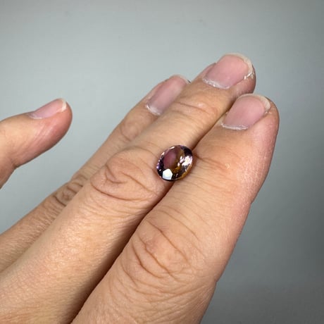 アメトリン 2.40ct オーバルカット　RS-28　動画あり