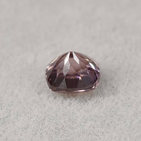 ピンクジルコン　0.48ct　クッションカット　【RS-150】