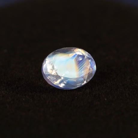 アンデシンラブラドライト　1.739ct　オーバルカット　【RS-179】日宝協ソーティング