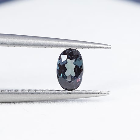 アレキサンドライト　0.372ct　オーバルカット　【RS-169】日独ソーティング付き