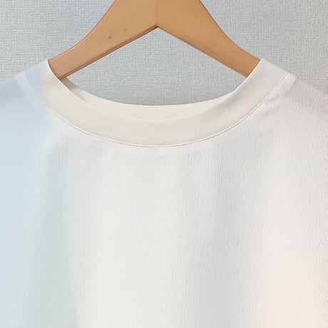 QTUME【クチューム】エアルノプルオーバー610-25151