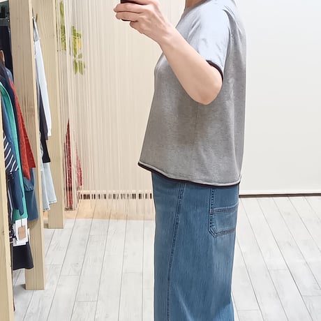 QTUME【クチューム】配色ロゴカットソー610-25114