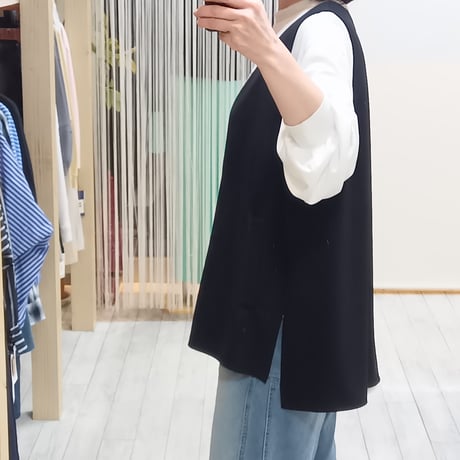 QTUME【クチューム】ジレ610-24043