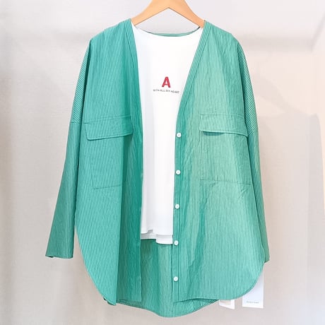 PASSIONE【パシオーネ】Vネックストライプ柄シャツ516951