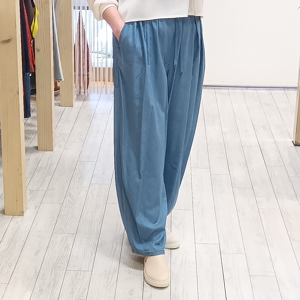 QTUME【クチューム】-3℃デニムバレルパンツ652-26503 | selectshop