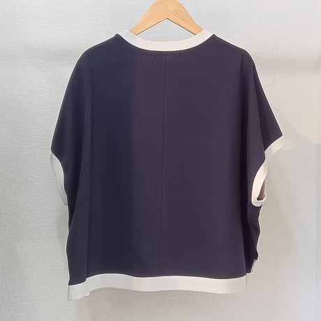 QTUME【クチューム】配色ロゴカットソー610-25218