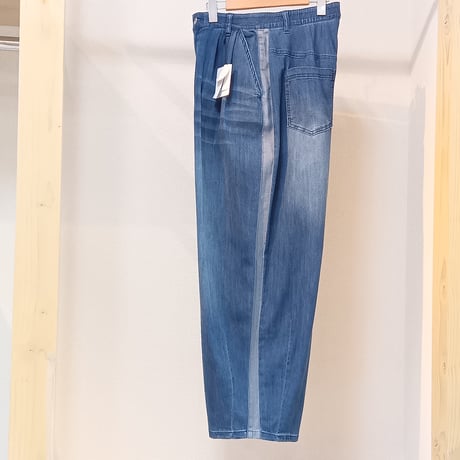QTUME【クチューム】ワイドコクーンデニムパンツ612-26085