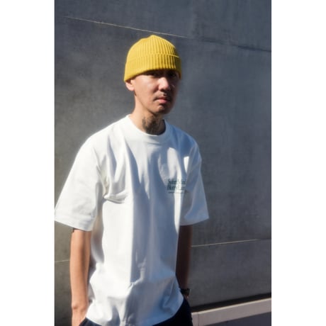 "Sober mind, blurry lines" RCC Logo T-shirt / Ivory