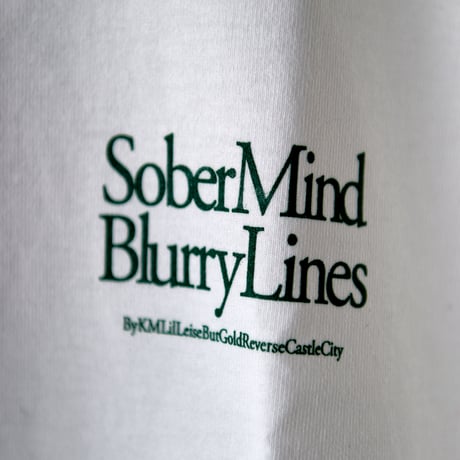 "Sober mind, blurry lines" RCC Logo T-shirt / Ivory