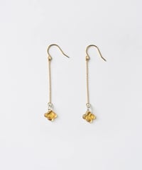 HARIO イイダ傘店 ピアス キンモクセイ アンバー