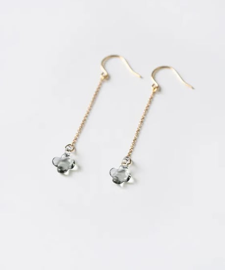 HARIO イイダ傘店 ピアス アジサイ グレー