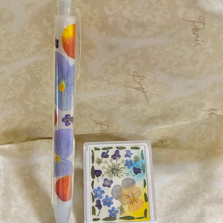 トレフル・ブラン 押し花アートストア