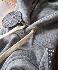 sleeveless hoodie