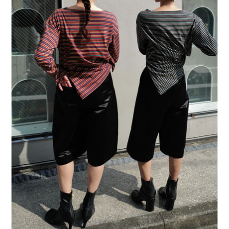 Multi-Border 3way Top