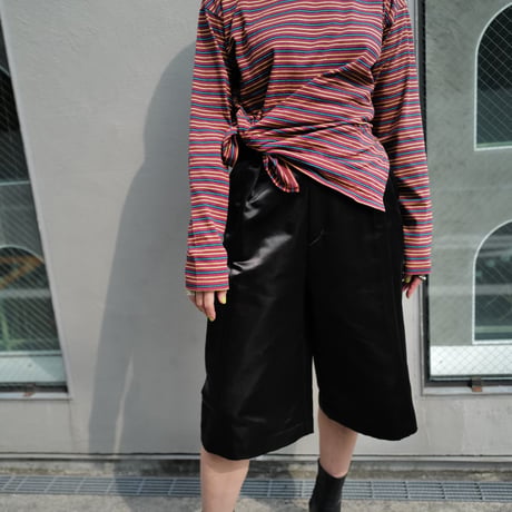 Multi-Border 3way Top