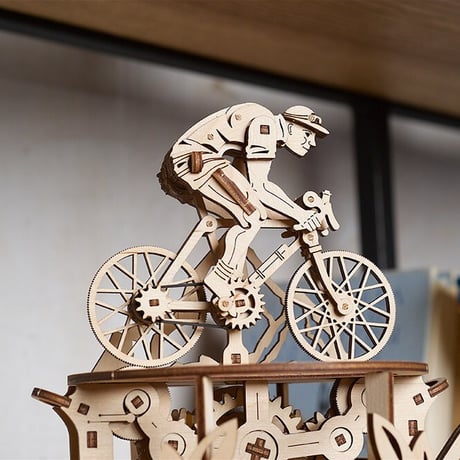 【公式】Ugears ユーギアーズ オートマタサイクリスト 70148 Automaton Cyclist 木のおもちゃ 3D立体 パズル 知育 ウッドパズル 工作キット 木製 模型 キット 3Dパズ