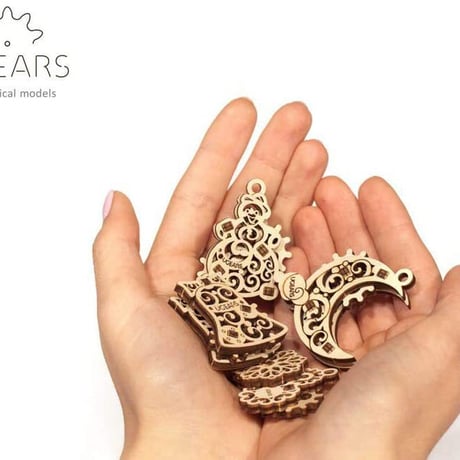 【公式】Ugears ユーギアーズ U-Fidget U-フィジェット ギアーズマス(Gearsmas) 4種セット 70042 木のおもちゃ 3D立体 パズル 知育 ウッドパズル 工作キット 木製