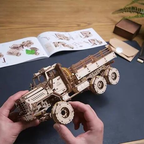 Ugears ユーギアーズ カーゴトラック 70253 Cargo Truck  木製 ブロック DIY パズル 組立 想像力 創造力 おもちゃ 知育 ウッドパズル 3D 工作キット 木製 模型 キッ