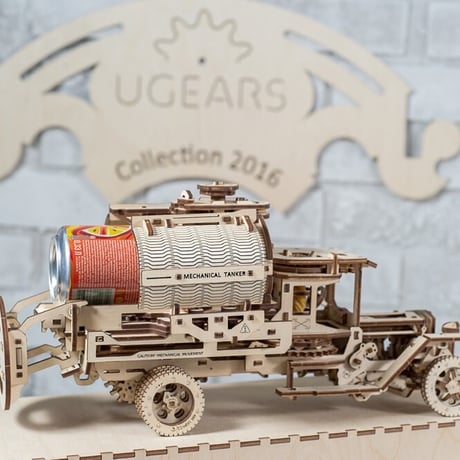 【公式】Ugears ユーギアーズ タンクローリー 70021 Tanker 木のおもちゃ 3D立体 パズル 知育 ウッドパズル 工作キット 木製 模型 キット 3Dパズル 冬休み 小学生 宿題