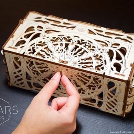 【公式】Ugears ユーギアーズ カードホルダー 70068 Card Holder 木製 ブロック DIY パズル 組立 想像力 創造力 おもちゃ 70068 知育 ウッドパズル 3D 工作キット
