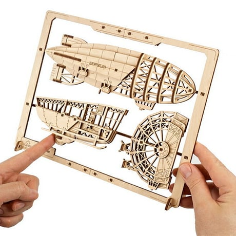 【公式】Ugears ユーギアーズ ツェッペリン2.5Dパズル 70208 Zeppelin 2.5D Puzzle 木製 ブロック DIY パズル 組立 想像力 創造力 おもちゃ 知育 ウッドパズル