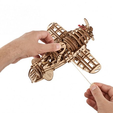 Ugears ユーギアーズ マッドホーネットエアプレイン 70183 Mad Hornet Airplane 木製 ブロック DIY パズル 組立 想像力 創造力 おもちゃ 知育 ウッドパズル 3D