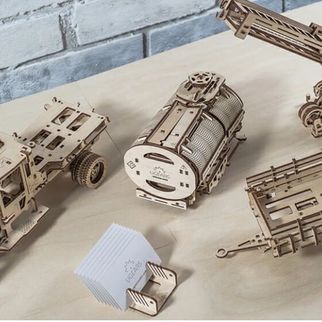 【公式】Ugears ユーギアーズ UGM-11トラック用　追加パーツ3点セット 70018 Set of Additions to the "Truck UGM-11" 木のおもちゃ 3D立体 パズ