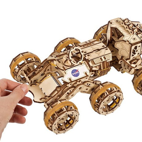 【公式】Ugears ユーギアーズ 有人火星探査ローバー 70206 Manned Mars Rover 6輪駆動 NASA公式 木製 ブロック DIY パズル 組立 想像力 創造力 おもちゃ 知育