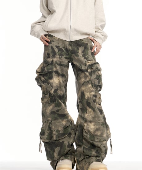 Multi-Pocket Camouflage Pattern Cargo Pants