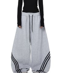 Curved Stripe Ultra Wide Track Pants  / 3colors